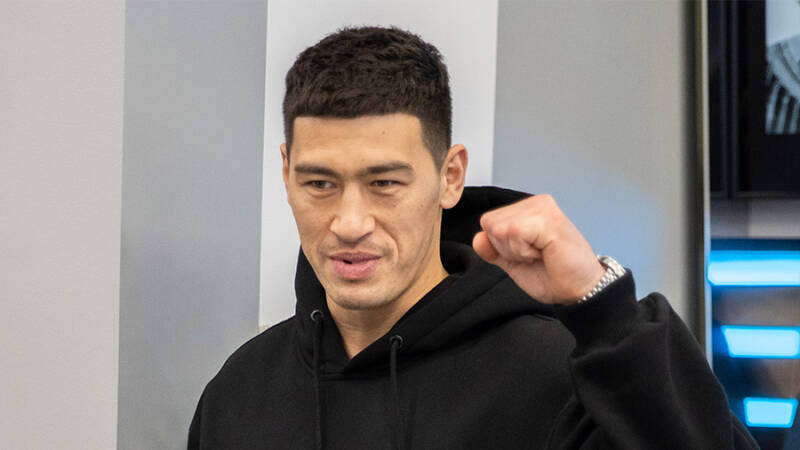 Бивол признался в нежелании досрочно победить &laquo;самоуверенного Зинада&raquo;