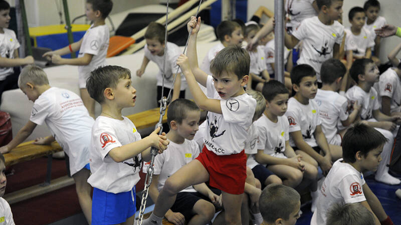 19 мая &mdash; День детских общественных организаций: история и традиции праздника