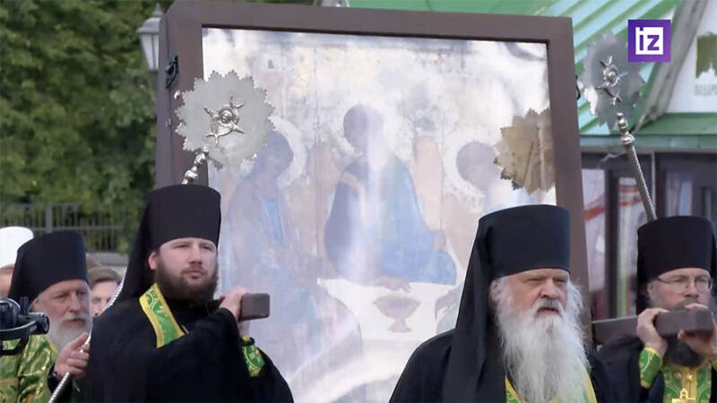 Патриарх Кирилл благословил именовать 22 июня праздником принесения &laquo;Троицы&raquo; в лавру