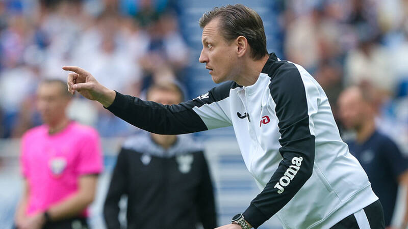 ФК &laquo;Локомотив&raquo; продлил контракт с главным тренером Галактионовым