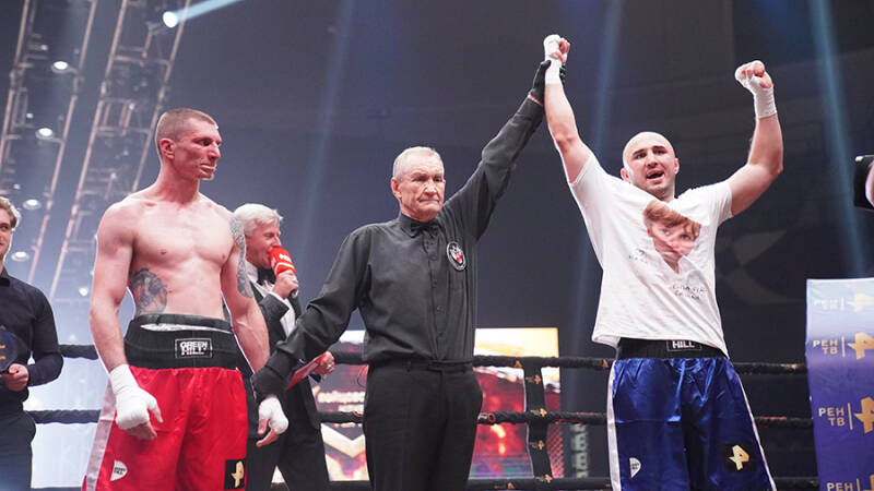 Никулин победил Погодина в поединке турнира &laquo;Бойцовского клуба РЕН ТВ&raquo;