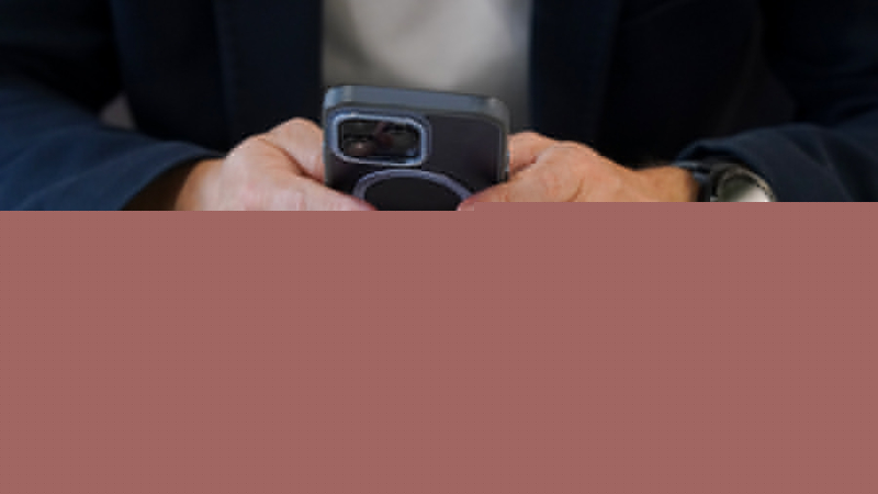 В мессенджере WhatsApp появилась вкладка &laquo;Избранное&raquo; для чатов и звонков