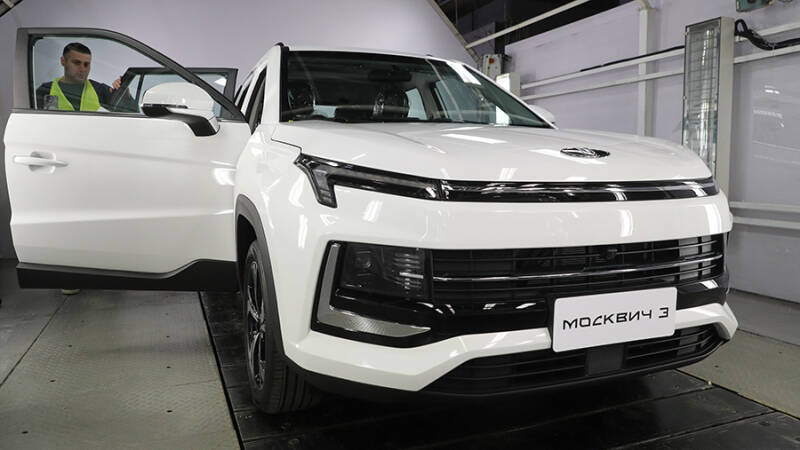 &laquo;Москвич 3&raquo; оснастили ручным управлением для ветеранов СВО